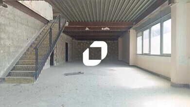 1 Rue Michelet, Ivry-sur-Seine for lease Interior Photo- Image 2 of 12