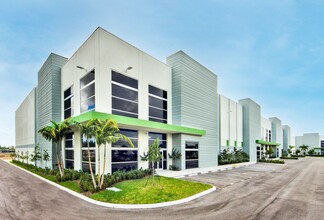 8200 NW 88th St, Medley, FL for lease Building Photo- Image 2 of 3