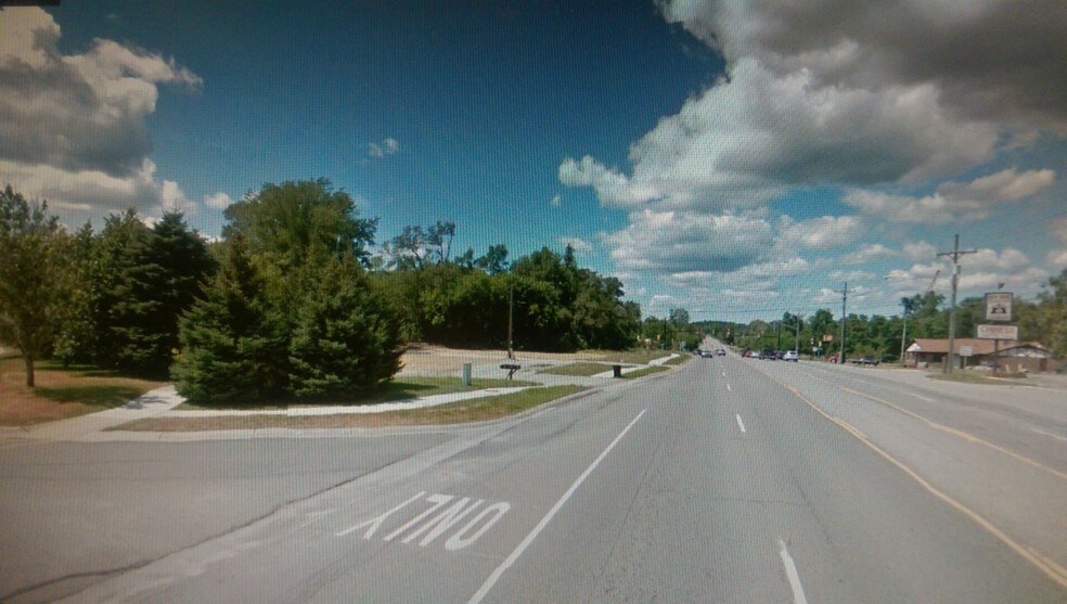 Dixie Hwy & Davisburg Rd, Clarkston, MI for sale - Primary Photo - Image 1 of 1