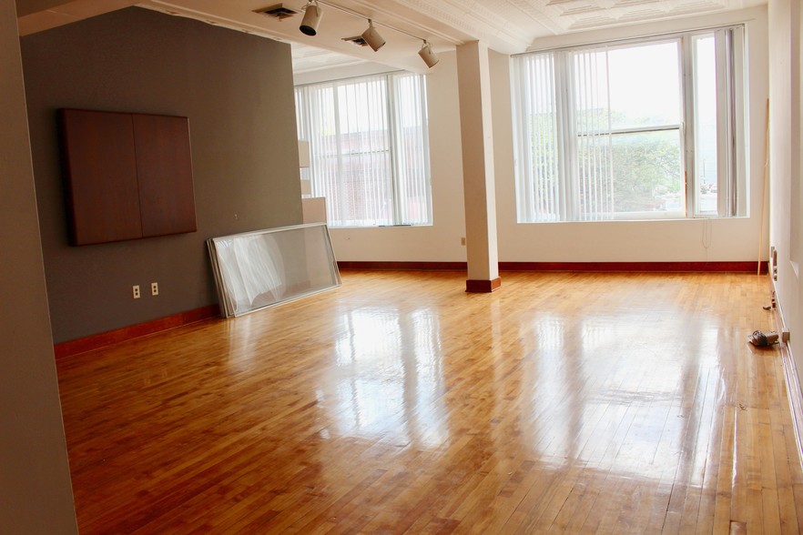 205-209 N Foushee St, Richmond, VA for lease - Building Photo - Image 3 of 30