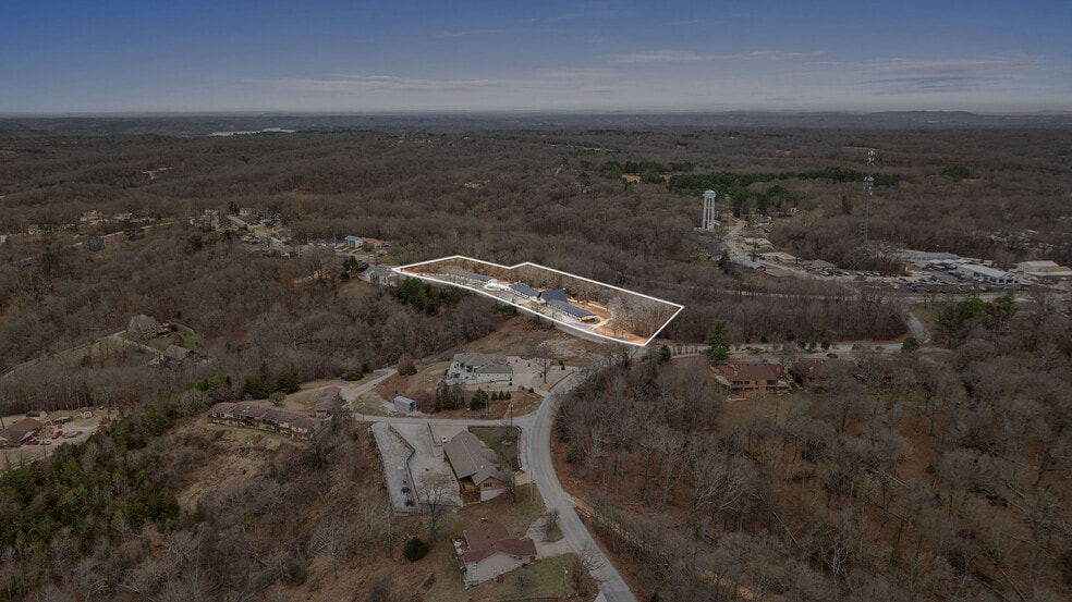 14733 Dutchmans Dr, Rogers, AR for sale - Building Photo - Image 3 of 45