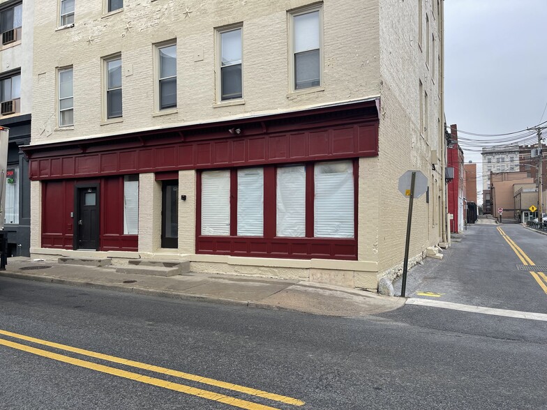 62-64 W Antietam St, Hagerstown, MD for lease - Building Photo - Image 3 of 18