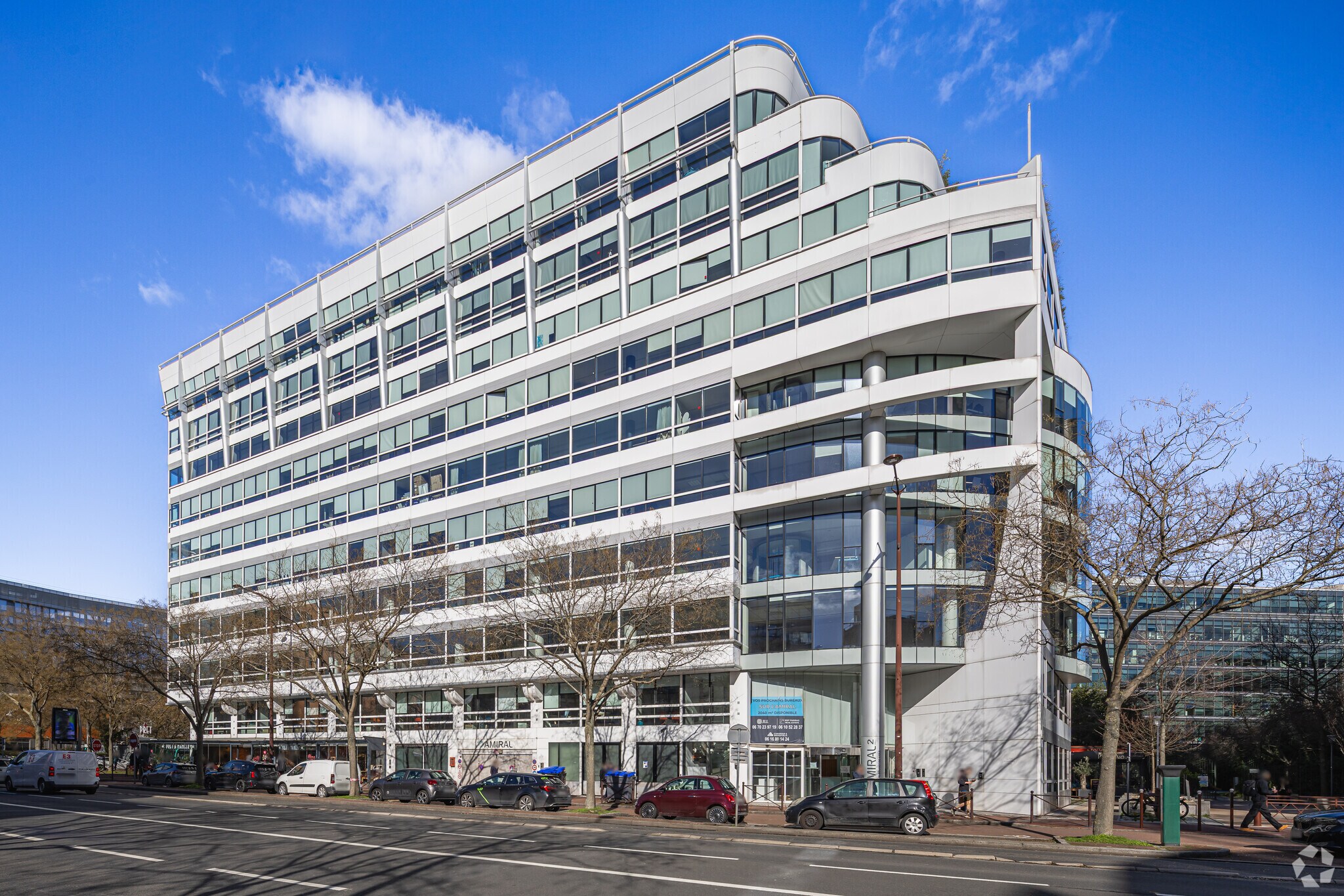 1-3 Rue Gaston Et René Caudron, Issy-les-Moulineaux for lease Primary Photo- Image 1 of 8