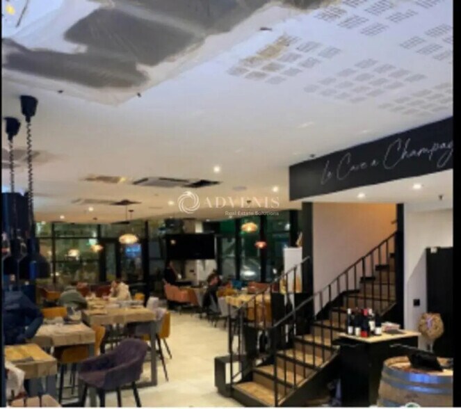 Retail in Juvignac for lease - Building Photo - Image 1 of 3