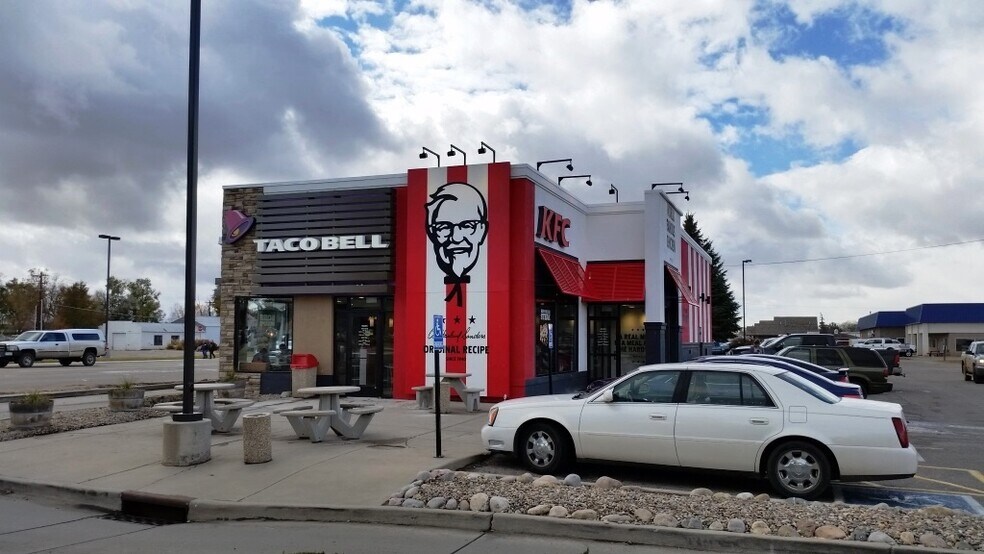 707 W Victory Way, Craig, CO for sale - Building Photo - Image 1 of 1