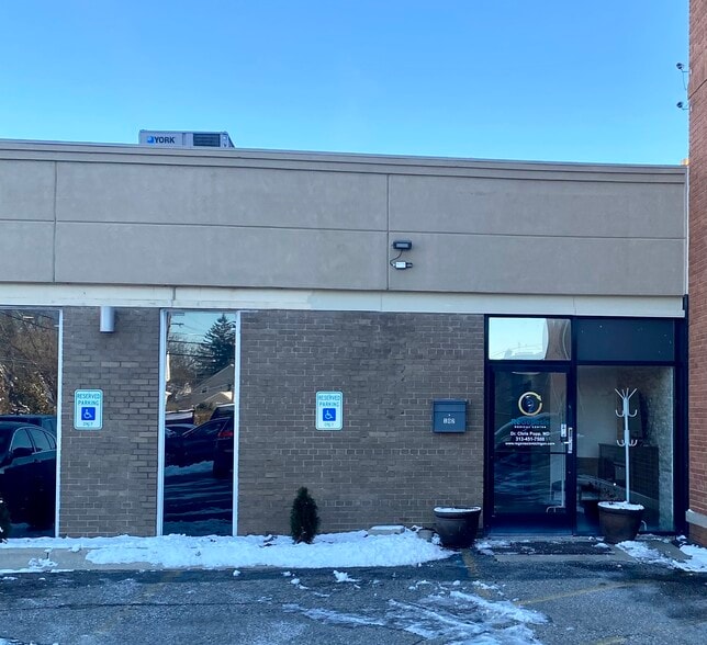 2012-2040 Monroe St, Dearborn, MI for lease - Building Photo - Image 3 of 36