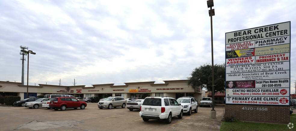 4500-4600 Highway 6 N, Houston, TX for lease - Building Photo - Image 2 of 11