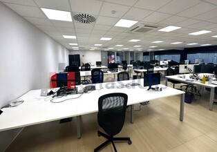 Industrial in Girona, Gerona for lease Interior Photo- Image 1 of 11