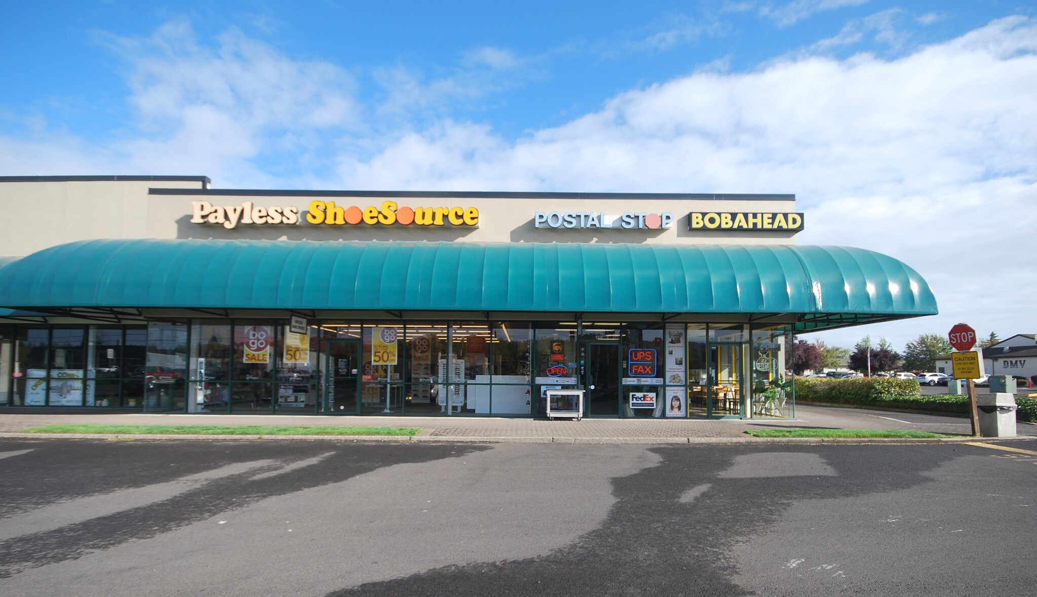 30013169 W 11th Ave, Eugene, OR 97402 Marketplace West