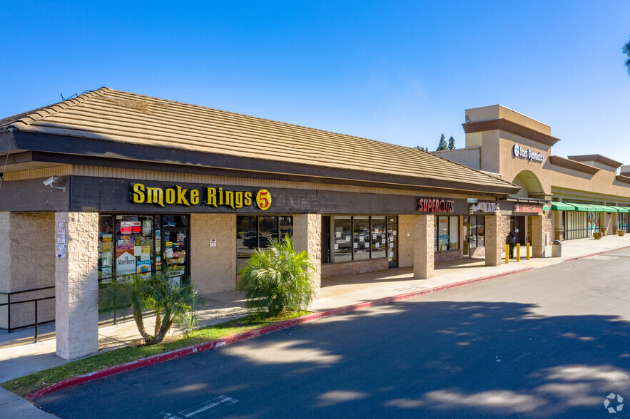 100-420 N Azusa Ave, Covina, CA for lease - Building Photo - Image 2 of 9