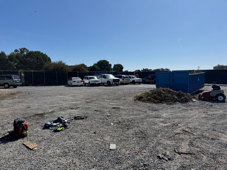 400 Smith Ranch Rd, San Rafael, CA for lease - Building Photo - Image 3 of 6