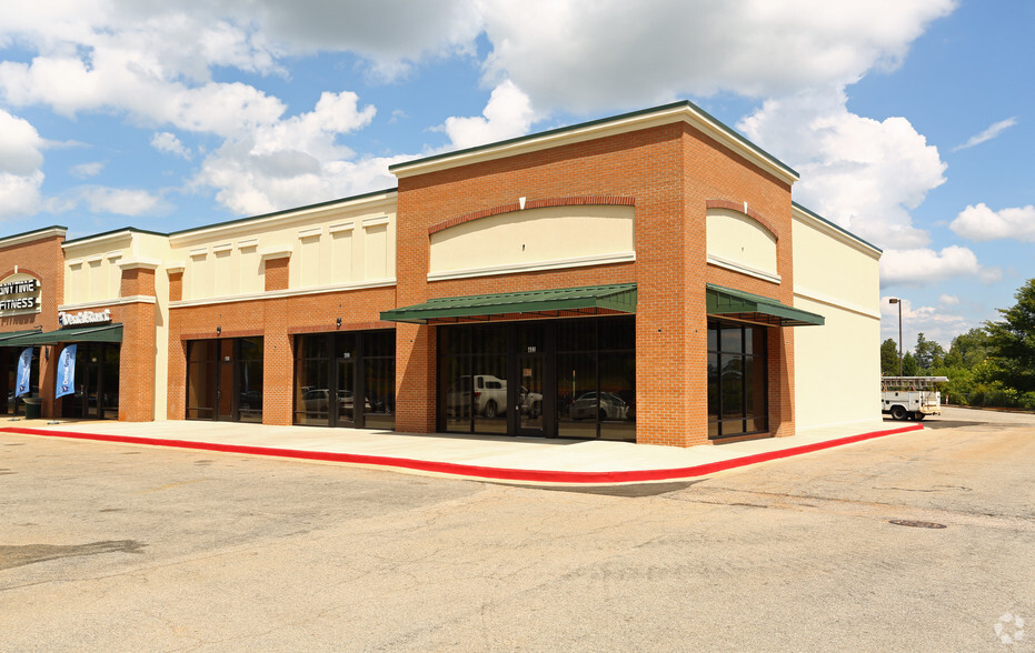 2724-2750 N Lake Dr, Columbia, SC for lease - Building Photo - Image 2 of 36