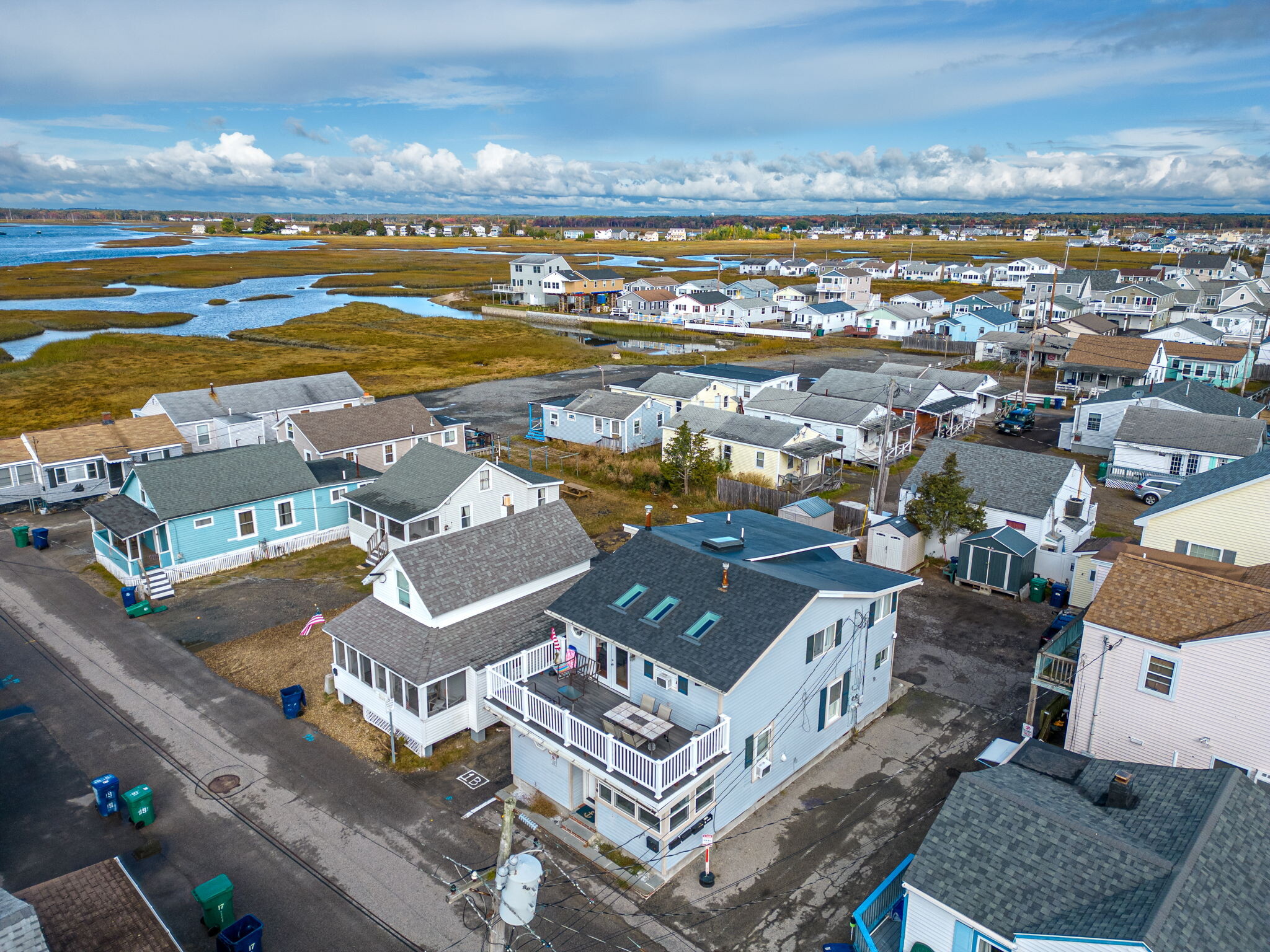 18 Perkins Ave, Hampton, NH for sale Primary Photo- Image 1 of 1