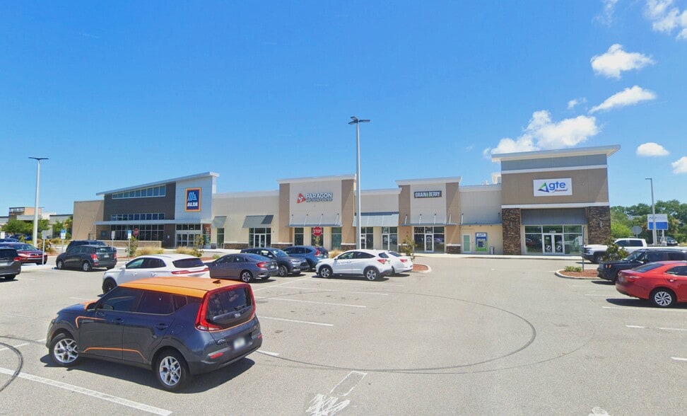 2170-2198 Gulf to Bay Blvd, Clearwater, FL for lease - Building Photo - Image 2 of 7