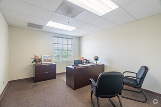 2881 E Oakland Park Blvd, Fort Lauderdale, FL for lease Interior Photo- Image 1 of 2