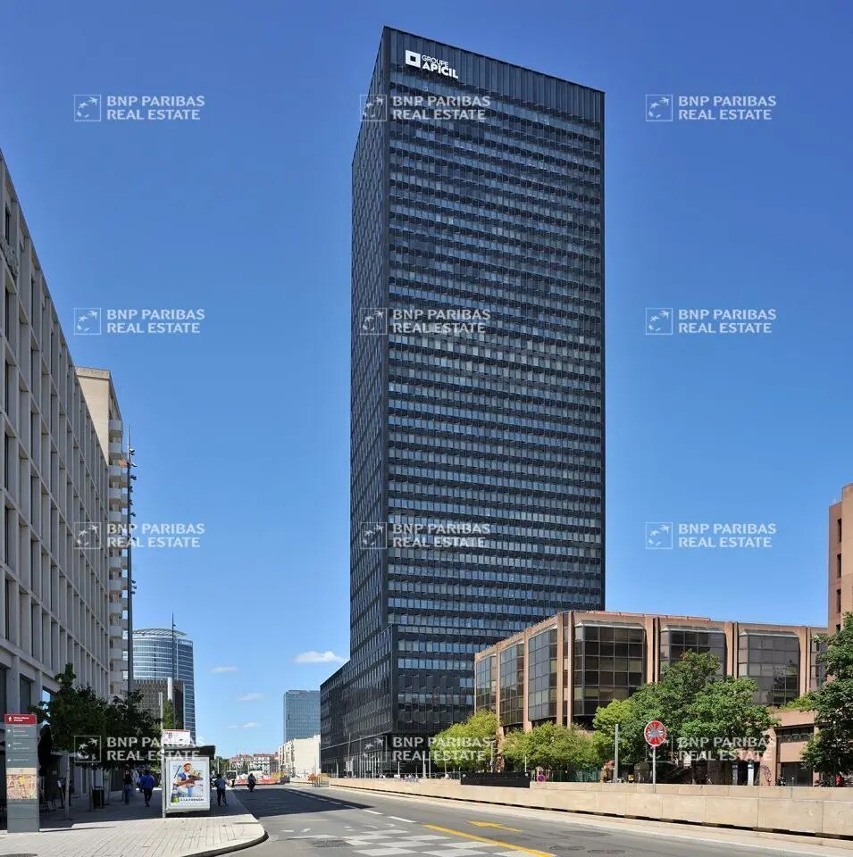 Office in Lyon for lease Building Photo- Image 1 of 2