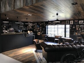 Old Portsmouth Rd, Guildford for lease Interior Photo- Image 1 of 4