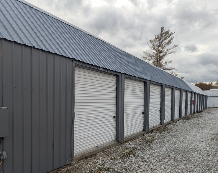 2194-2198 Sand Canyon Rd, Chewelah, WA for sale - Building Photo - Image 2 of 5