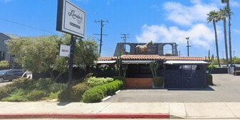 ±2,582 SF Indoor/Outdoor Restaurant + Bar - Pub