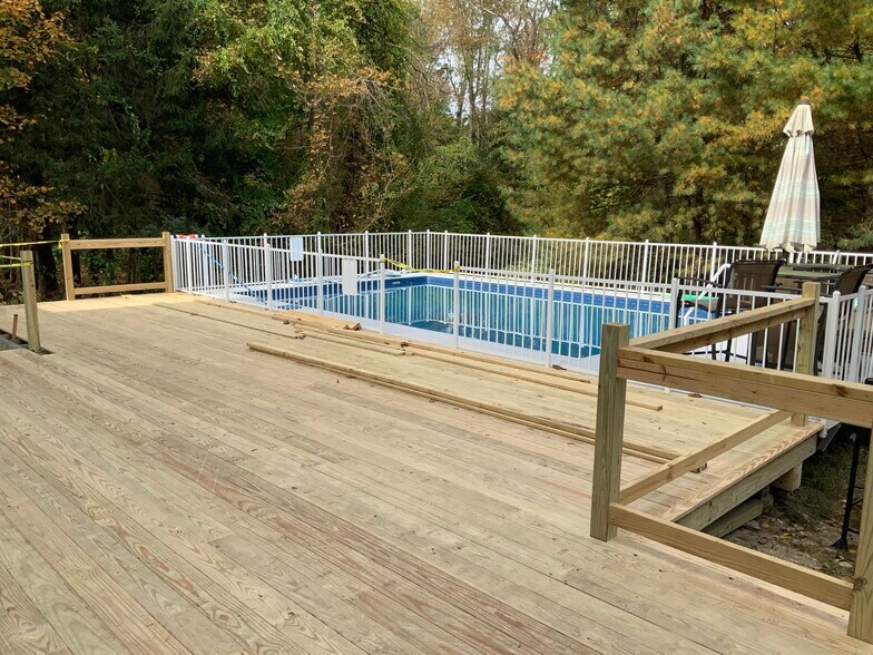 637 Danielson Pike, Scituate, RI 02857 2 Family Duplex, 1/2 Acre, HUGE POOL + DECK!