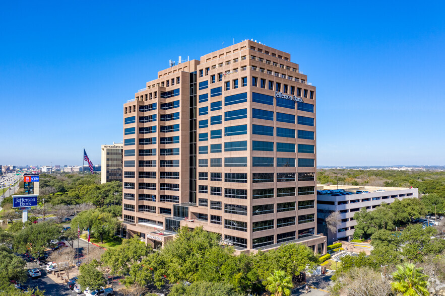 1777 NE Loop 410, San Antonio, TX for lease - Building Photo - Image 2 of 7