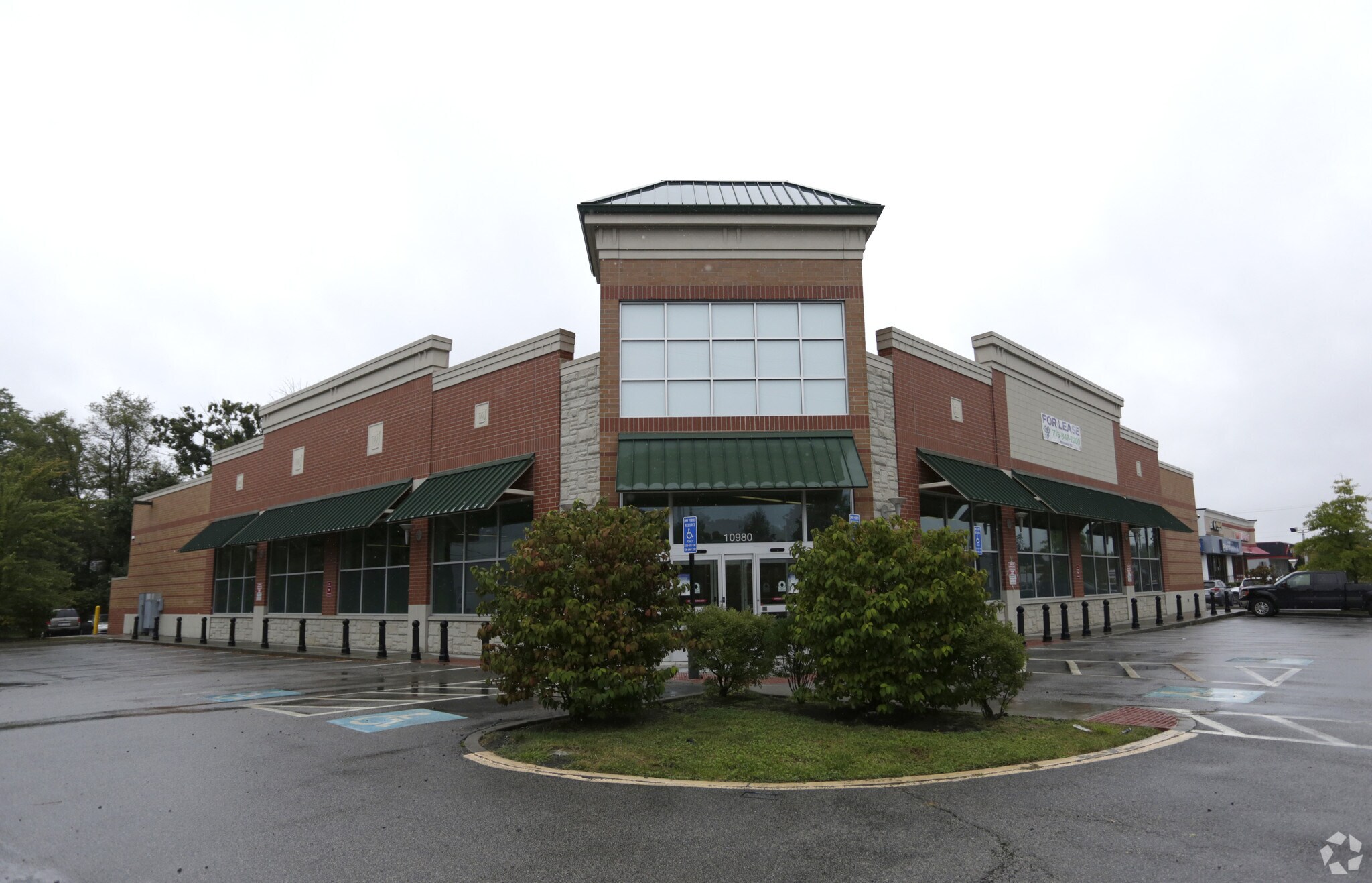 10980 Fairfax Blvd, Fairfax, VA for sale Primary Photo- Image 1 of 1