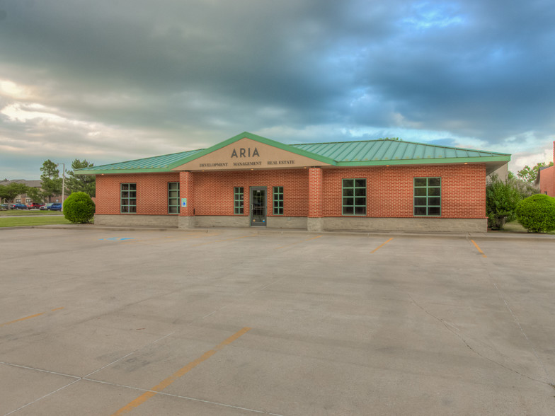 221 48th Ave NW, Norman, OK for sale - Building Photo - Image 1 of 1