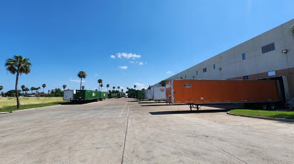 5601 W Military Hwy, McAllen, TX for lease - Building Photo - Image 2 of 6