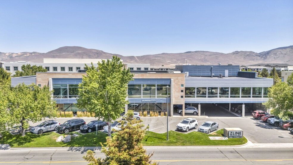 9650 Gateway Dr, Reno, NV for lease - Building Photo - Image 3 of 15