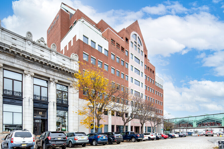 2 HUDSON PL, Hoboken, NJ for lease - Building Photo - Image 1 of 4