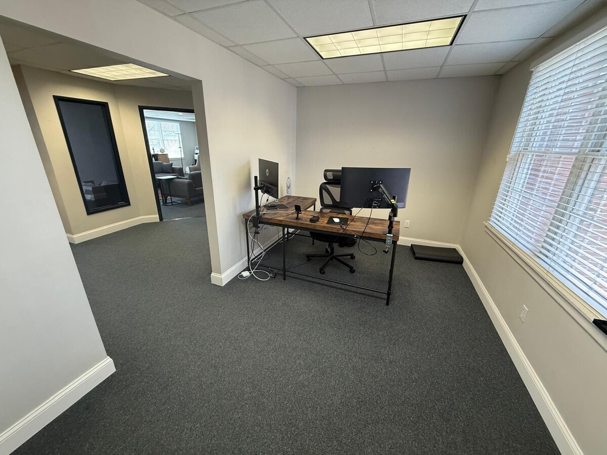 271 US Highway 46, Fairfield, NJ 07004 - Unit H210-211 - - Interior Photo - Image 1 of 10