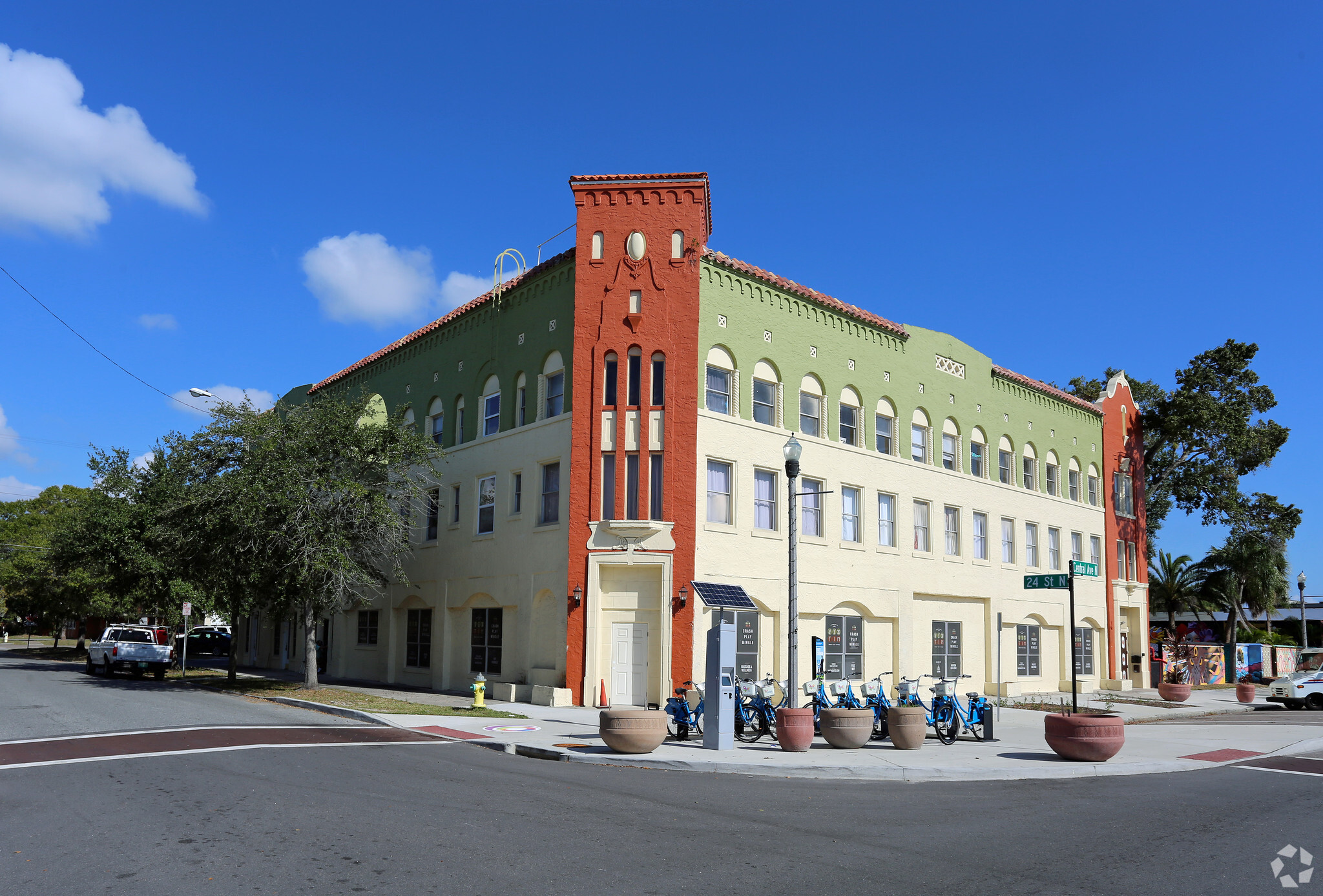 2349 Central Ave, Saint Petersburg, FL for sale Primary Photo- Image 1 of 1