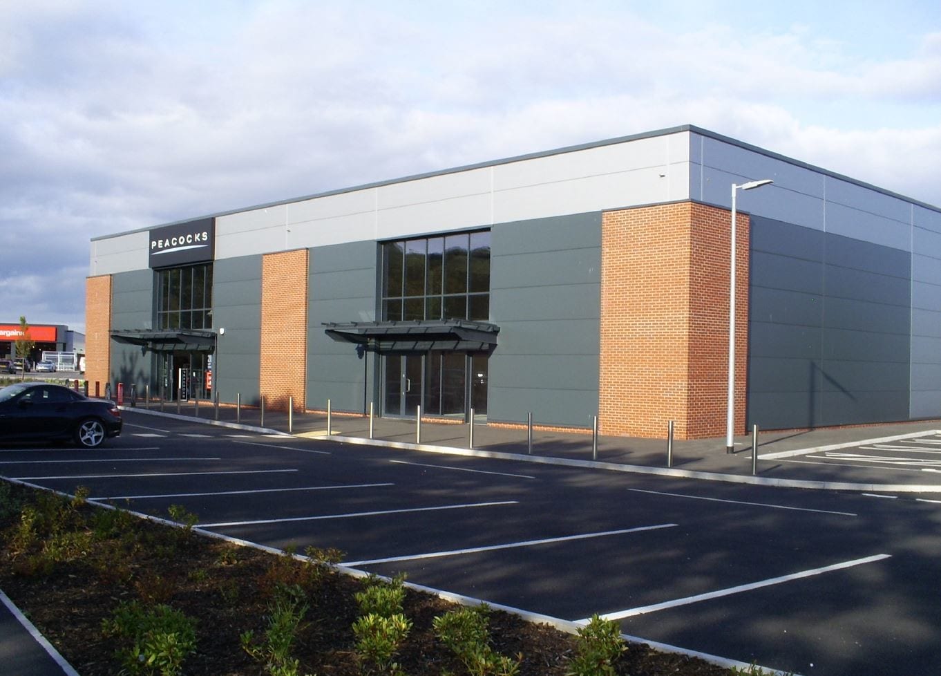 Vale St, Denbigh for sale Primary Photo- Image 1 of 1