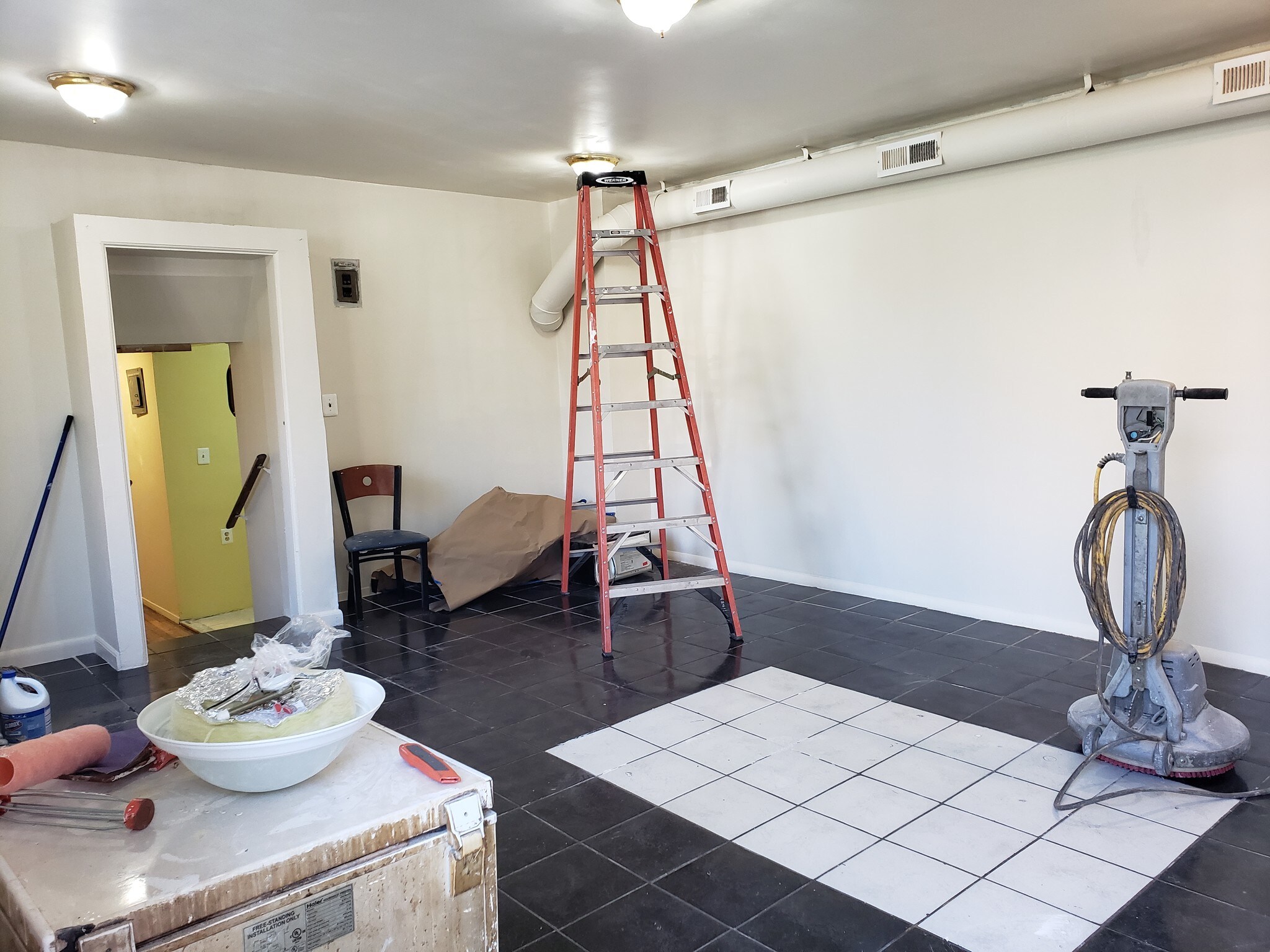 68 Rogers Ave, Brooklyn, NY for sale Primary Photo- Image 1 of 1