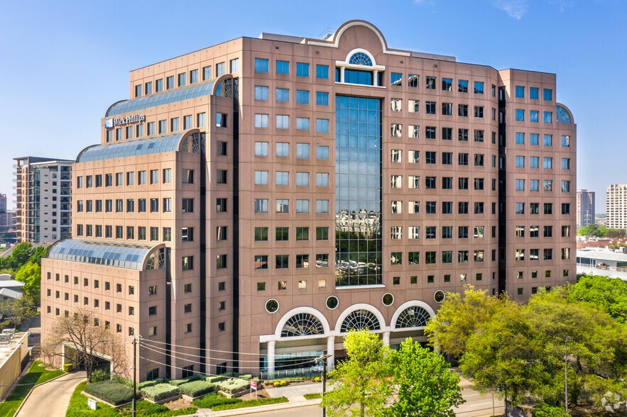 3131 McKinney Ave, Dallas, TX for lease - Building Photo - Image 1 of 14