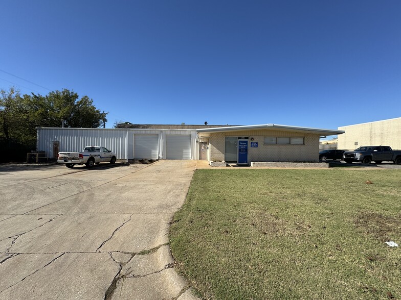 4721 N Walnut Ave, Oklahoma City, OK for lease - Building Photo - Image 1 of 11