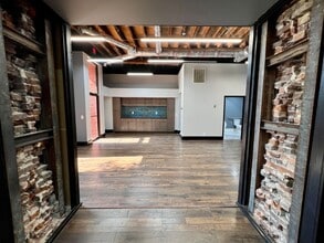102 S Maple St, Murfreesboro, TN for lease Interior Photo- Image 2 of 17