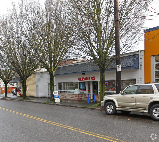 1720 NW Marshall St, Portland, OR for lease - Building Photo - Image 1 of 4