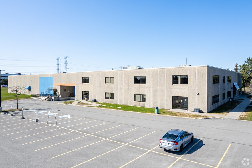 2935 Conroy Rd, Ottawa, ON for sale - Primary Photo - Image 1 of 1