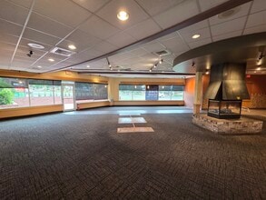 5910-6022 S Holly St, Greenwood Village, CO for lease Interior Photo- Image 1 of 7