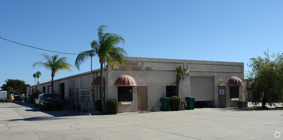 6000 Taylor Rd, Naples, FL for lease - Primary Photo - Image 1 of 9