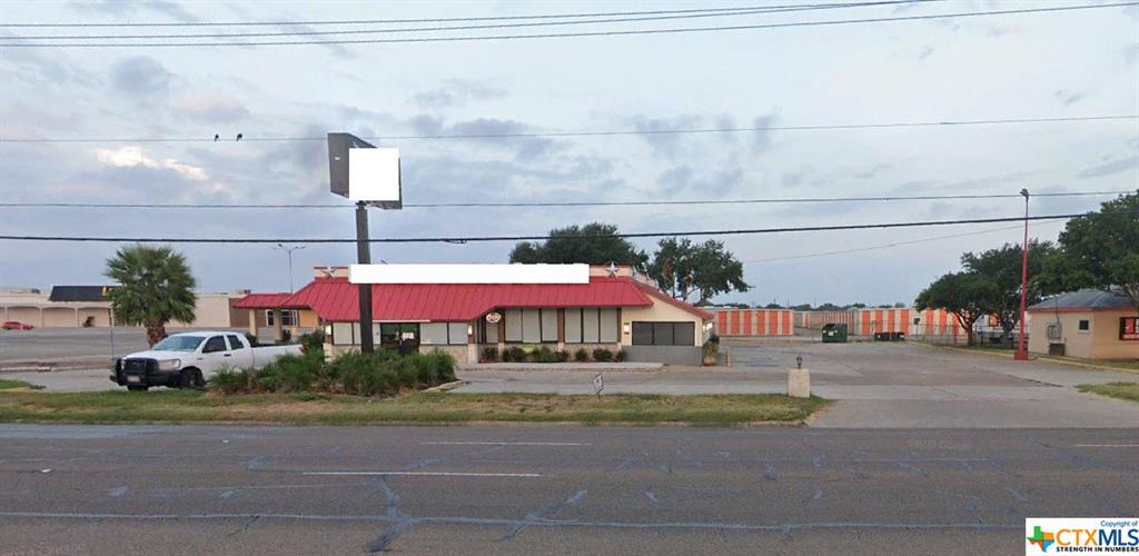 3801 N Navarro St, Victoria, TX for sale Building Photo- Image 1 of 1