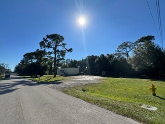 More details for 1385 Touchstone Rd, North Fort Myers, FL - Flex for Sale