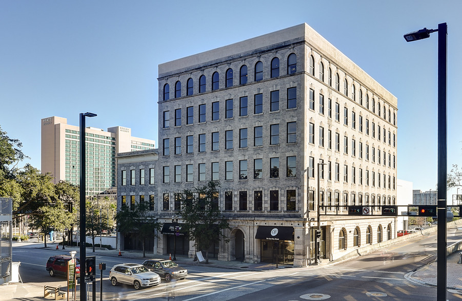 6 E Bay St, Jacksonville, FL 32202 - Dyal Upchurch Office Building ...