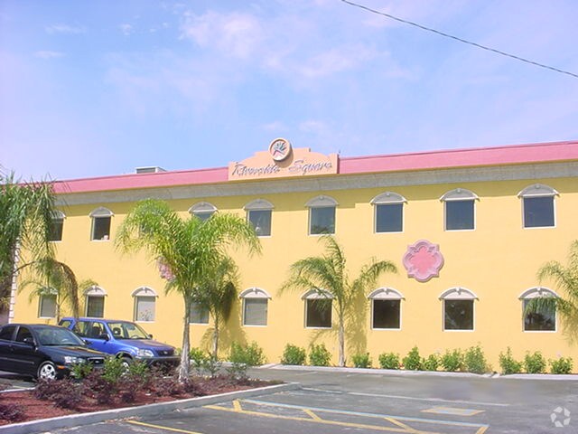 11 Riverside Dr, Cocoa, FL for sale Primary Photo- Image 1 of 1