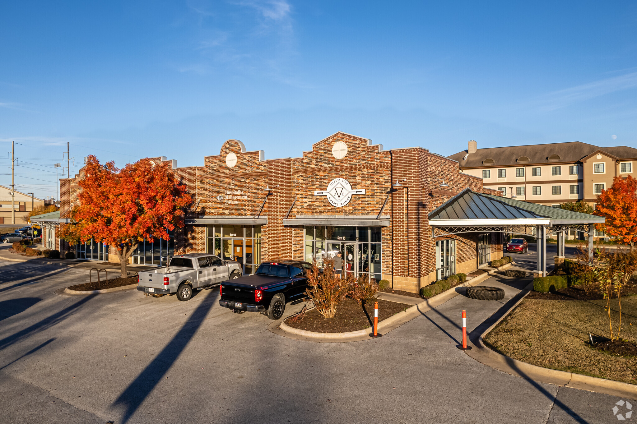 1641 W 15th St, Fayetteville, AR for sale Primary Photo- Image 1 of 1