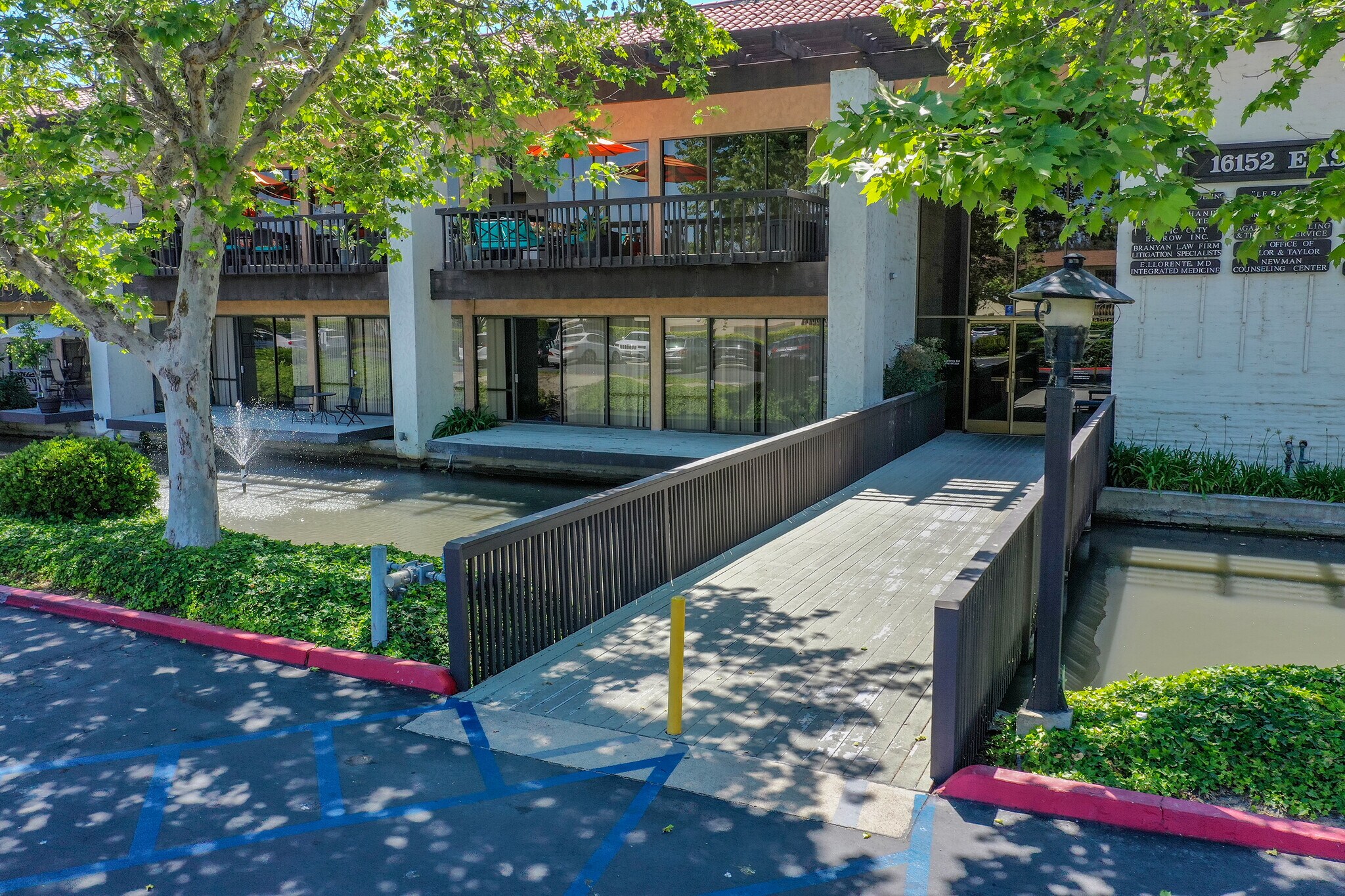 16152 Beach Blvd, Huntington Beach, CA 92647 Office Space for Lease
