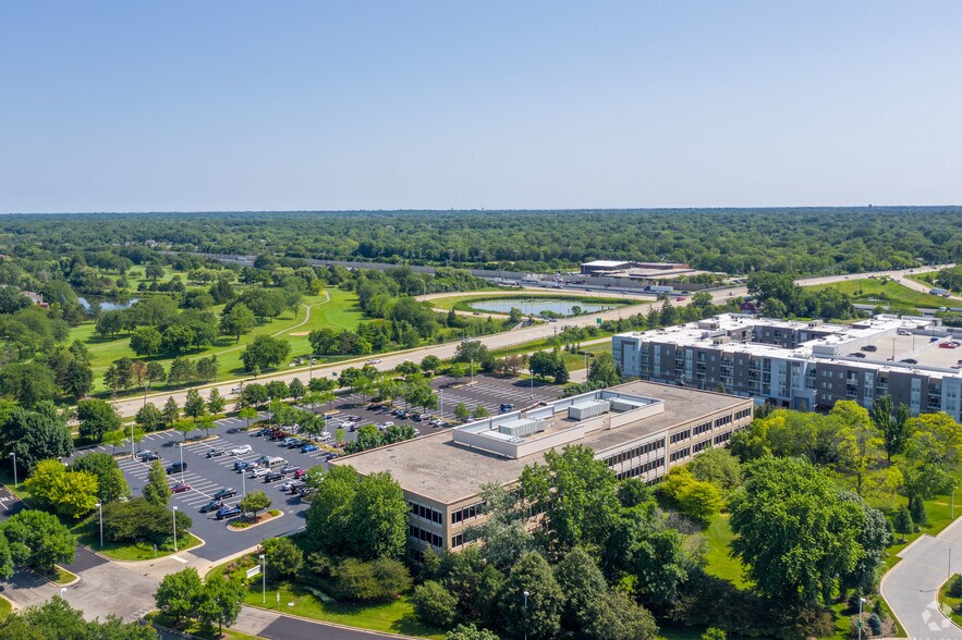 10 Parkway Blvd N, Deerfield, IL for lease - Aerial - Image 3 of 16