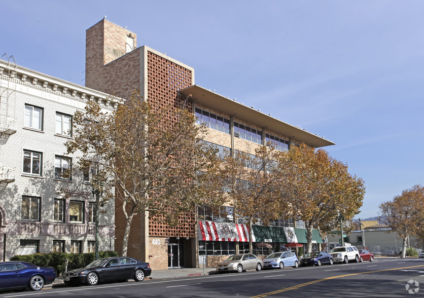 440 Grand Ave, Oakland, CA for sale - Building Photo - Image 3 of 4