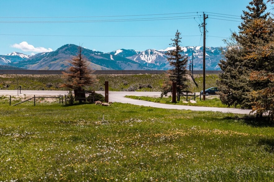 700 Bitner Rd, Park City, UT for sale - Building Photo - Image 3 of 35